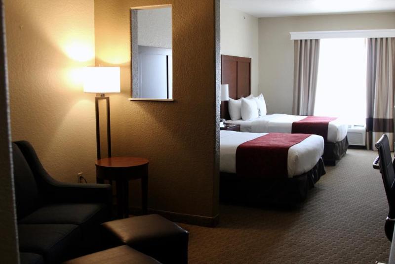 Red Roof Inn Plus+ Dallas - Addison Exterior photo